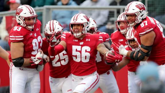 Wisconsin shuts out Michigan State in decisive win
