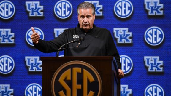 Montgomery and Richards have big shoes to fill