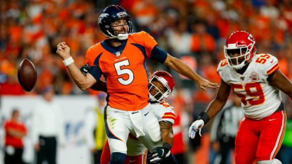 Chiefs take Flacco fumble back for TD