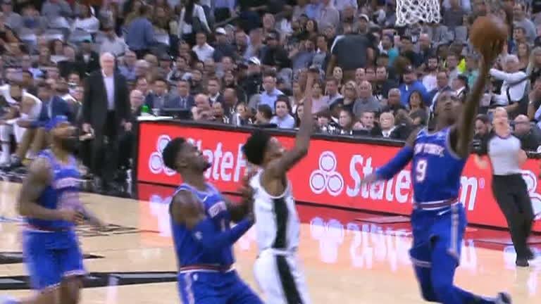 Barrett turns defense into offense for 1st NBA bucket