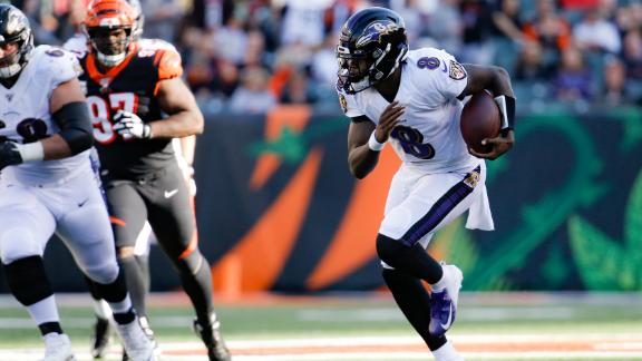 Jackson spins away and scores 47-yard TD