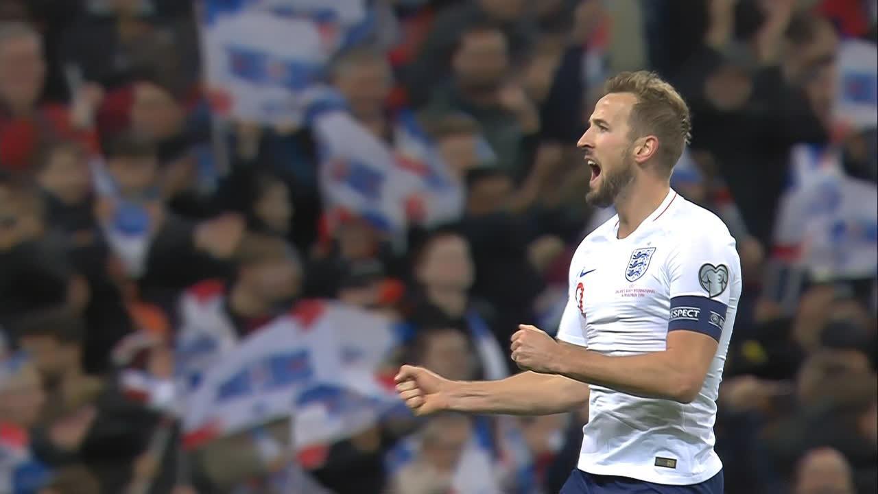 Kane completes first-half hat trick for England