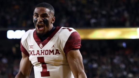 Hurts, Sooners complete epic comeback to defeat Baylor