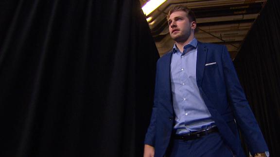 Luka arrives for showdown vs. Warriors