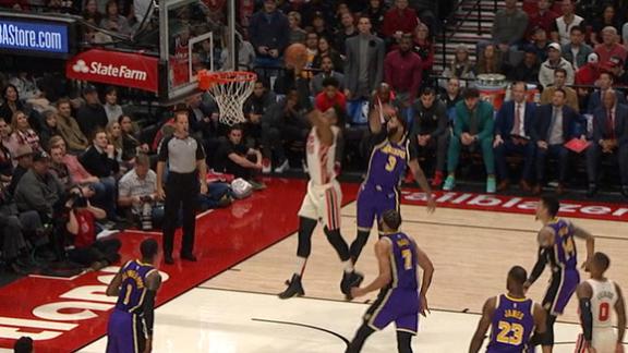 Portland crowd erupts as Lillard throws alley to Whiteside