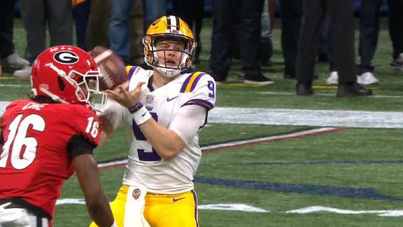 Burrow catches own pass, runs for 16 yards