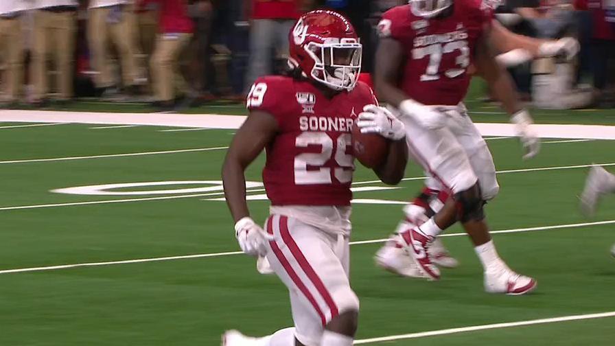 Oklahoma's Stevenson scores short TD in OT