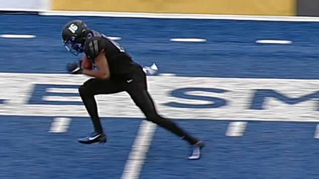 Hightower turns nice leaping catch into a 36-yard TD