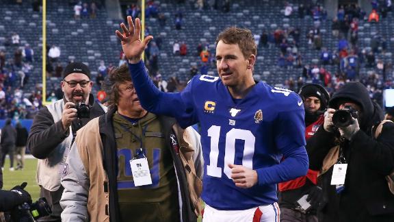 Eli throws 2 TDs, 3 INTs in likely final home start