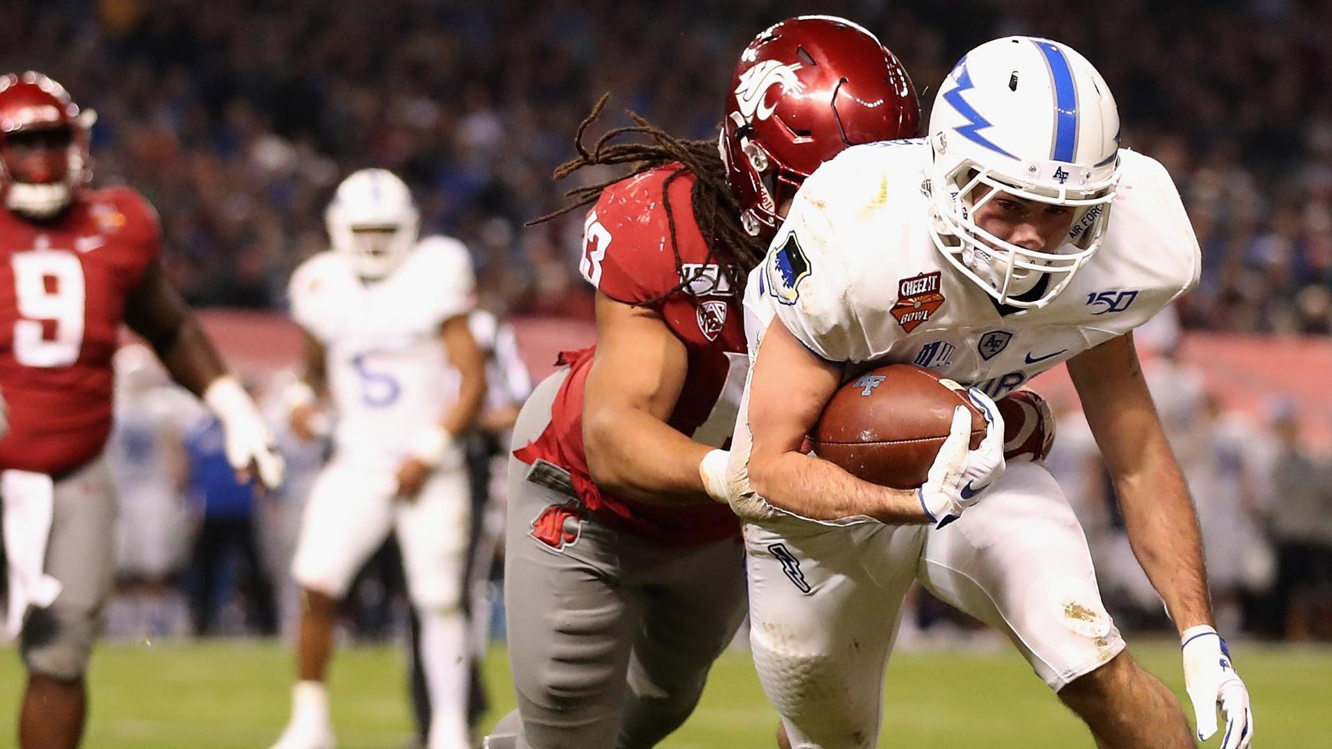 Air Force S Remsberg Takes Huge Hit On Diving Td Espn Video Espn