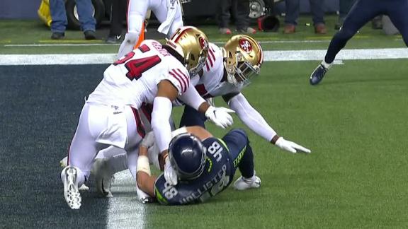 49ers stop Hollister at goal line on chaotic final play
