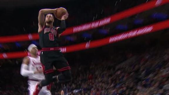 LaVine double-clutches on dunk