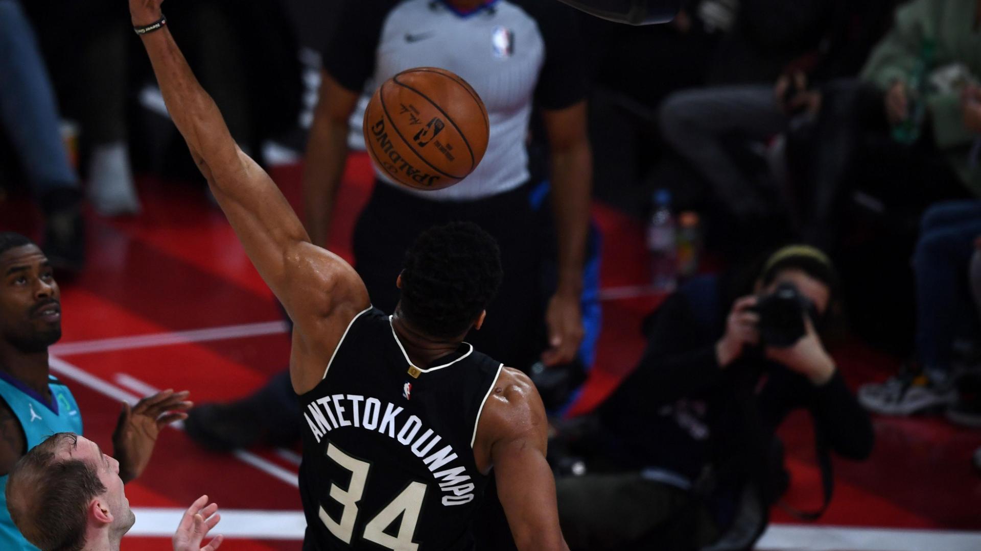 Giannis Eurosteps into slam