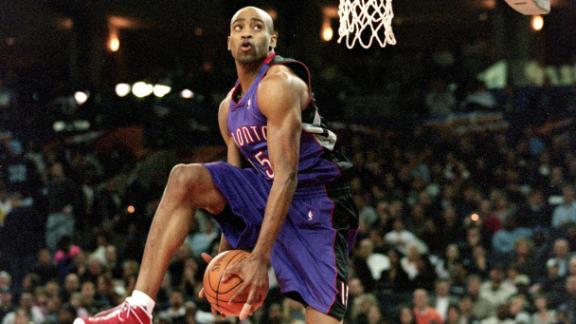 Classic All-Star Moments: Vince Carter puts on a show at 2000 Dunk