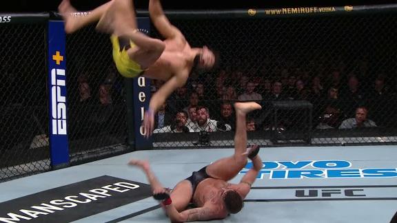 Pereira takes flight for unconventional strike attempt