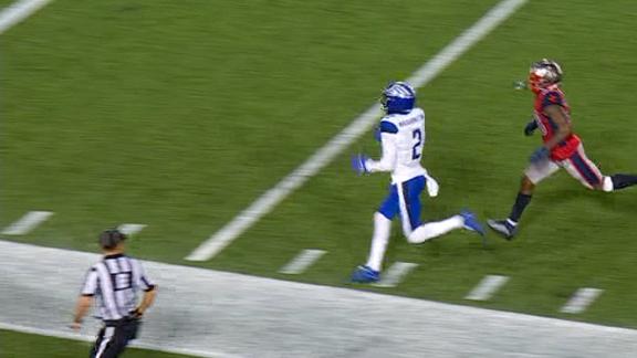 St Louis' Washington goes untouched for 36-yard score