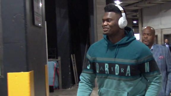 Zion arrives for first game vs. Lakers, LeBron