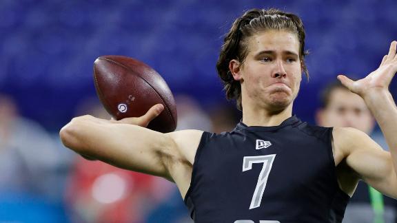 Herbert sharp in combine throwing drills