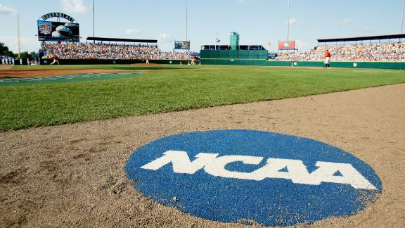 College baseball - Vote for the best College World Series team of