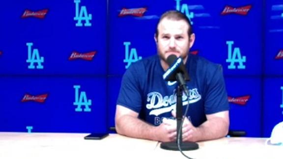 For Dodgers' Max Muncy, new center field backdrop is a painful adjustment –  Daily News
