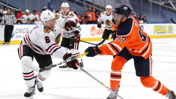 Blackhawks stun Oilers 6-4 in series opener - ABC7 Chicago