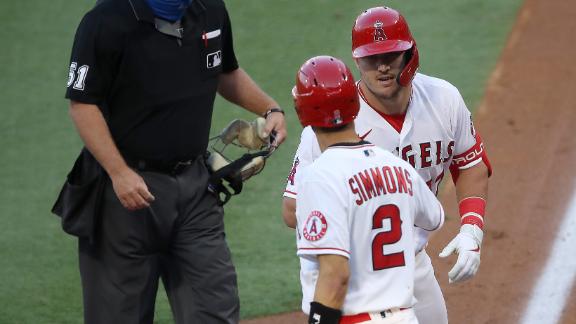 Trout ties Salmon's Angels career HR record with No. 299