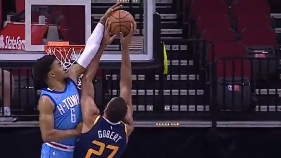 clarence armstrong referee