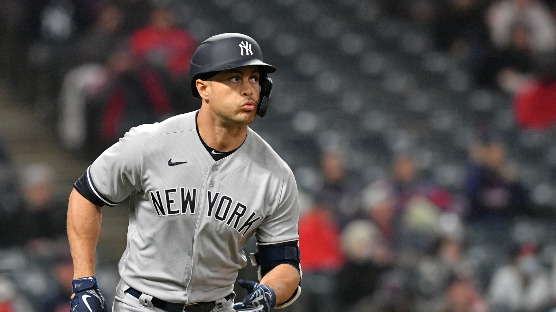 Stanton homers twice, powering Yankees past Indians 5-3 - ABC7 New York