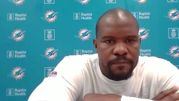 Brian Flores: Xavien Howard's contract situation is 'unique'