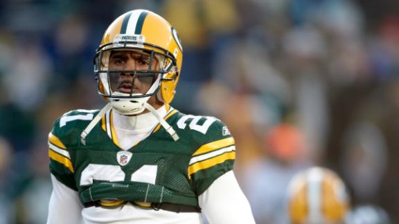 Green Bay Packers legend Charles Woodson inducted into Pro Football Hall of  Fame, among others