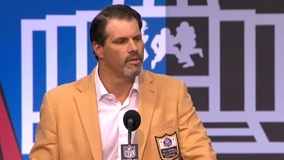 Steve Hutchinson becomes emotional thanking his family during HOF speech