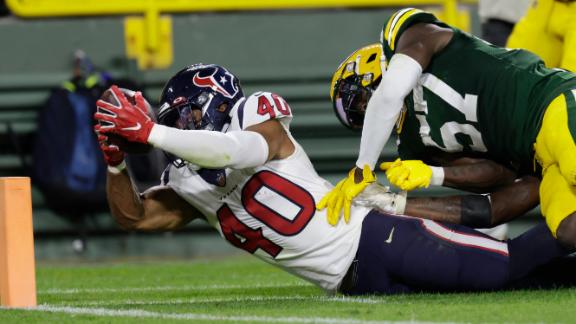 Jordan Love 'Dinged' In Packers' 26-7 Preseason Loss To Texans