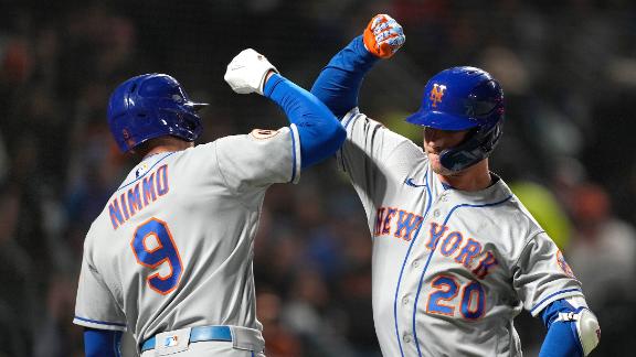 Alonso's 2-run blast gives Mets life in the 8th