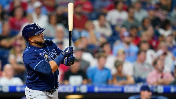 Nelson Cruz comes up clutch with two-run double