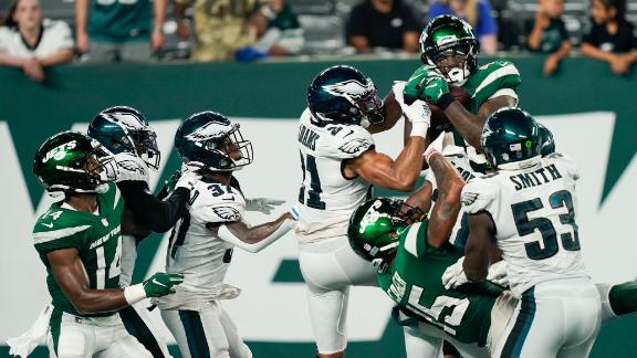 Hail Morgan! Jets rally to tie Eagles 31-31 as time expires