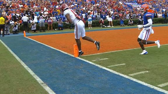Jahleel Billingsley tip-toes into the end zone for Bama TD