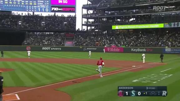 Mariners lose to Angels 7-3 as playoff drought continues - The
