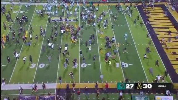 App State fans storm the field after game-winning FG to upset Coastal Carolina