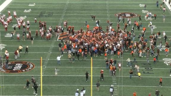 Princeton fans storm the field after thrilling 5OT win vs. Harvard