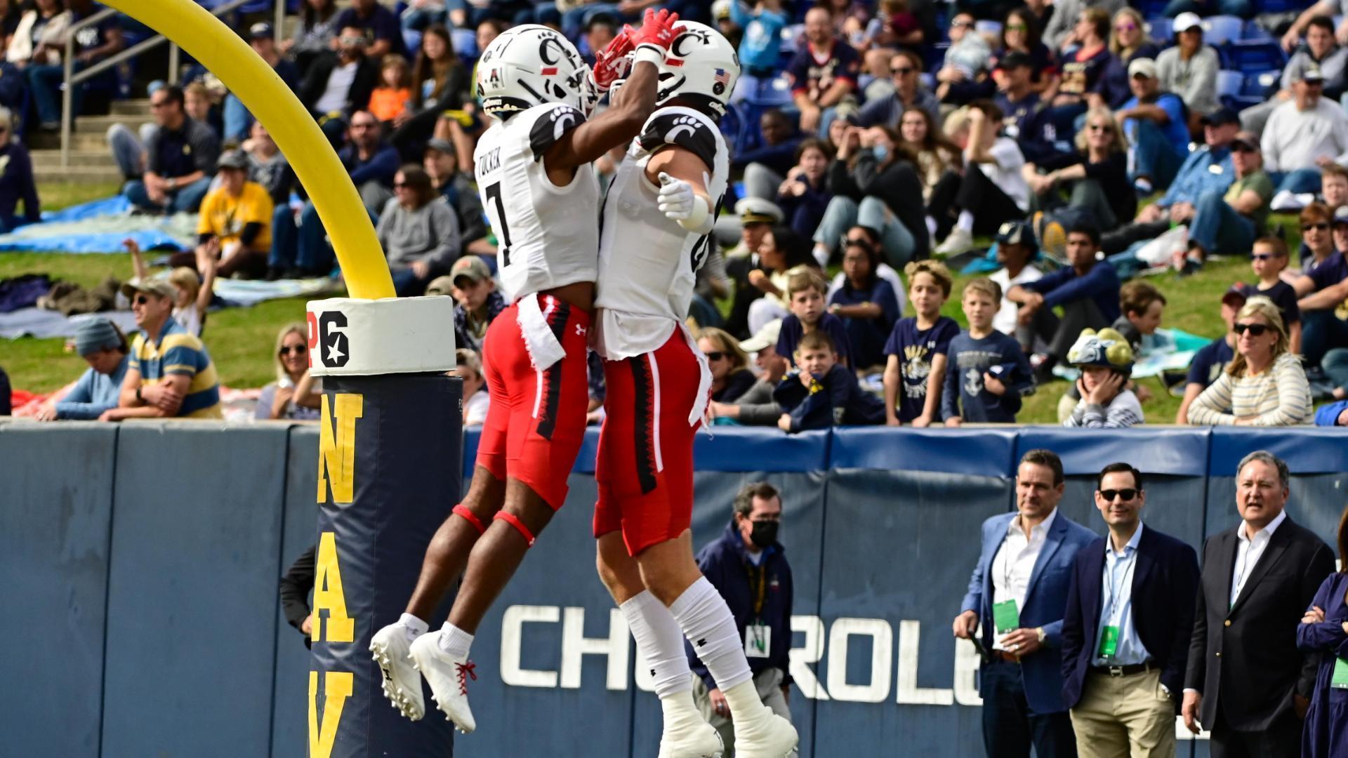 Georgia vs. Ohio State score: Dawgs keep title defense alive with gutsy  College Football Playoff comeback 