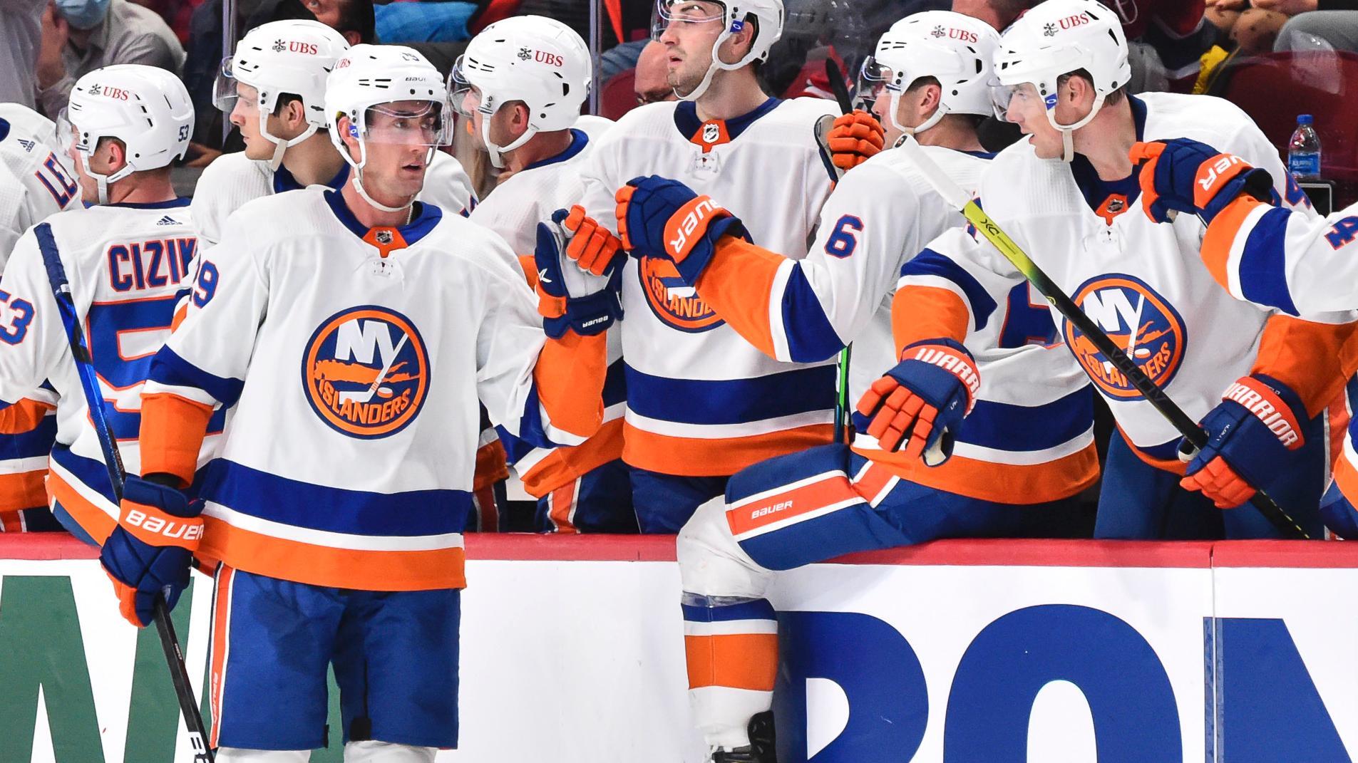 Brock Nelson Scores 4 Goals, Islanders Beat Canadiens 6-2 - ABC7 New York