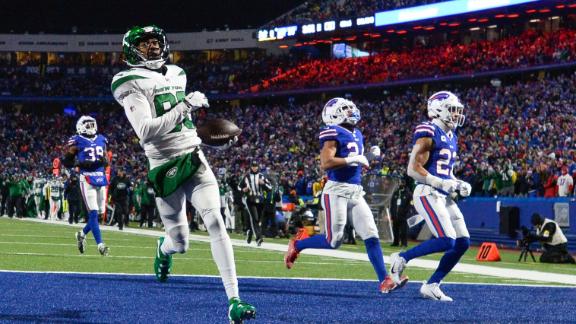 Keelan Cole outruns the Bills defense for a 40-yard Jets TD