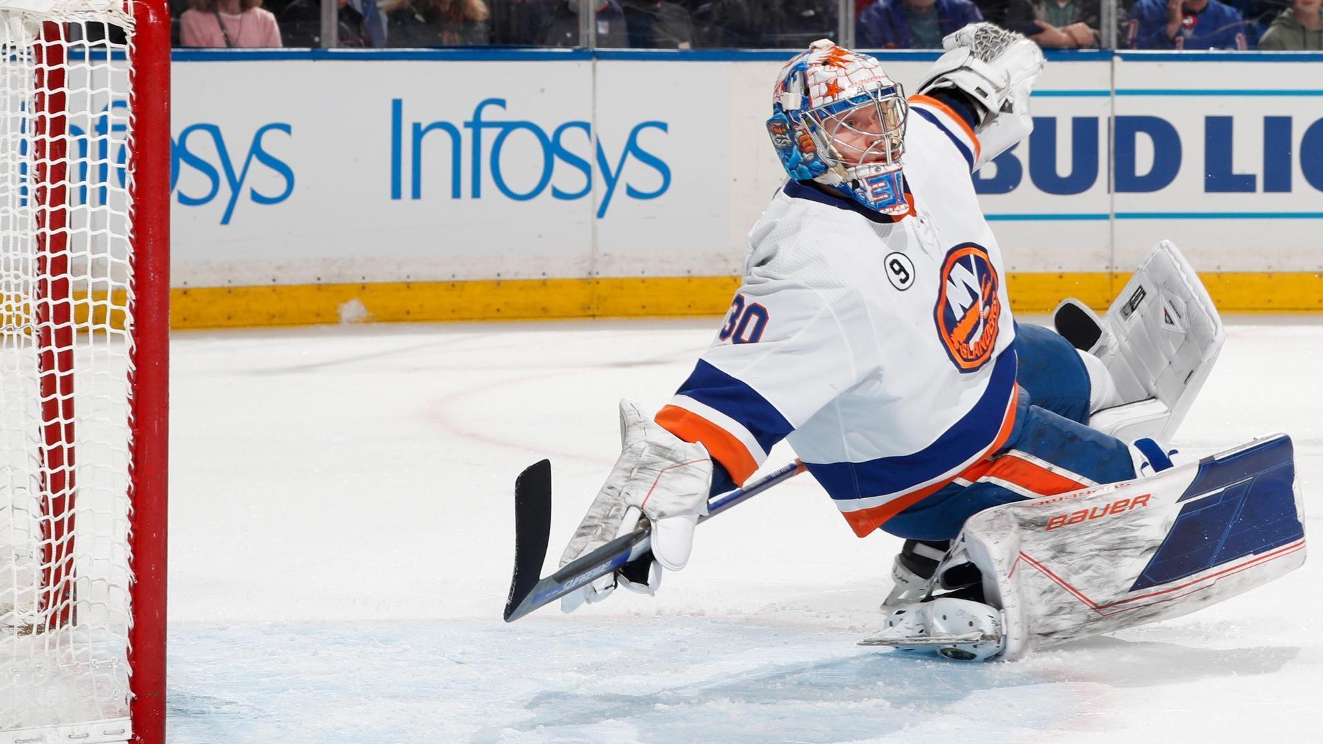 Robin Lehner got a Long Island tattoo as a way to say thank you to