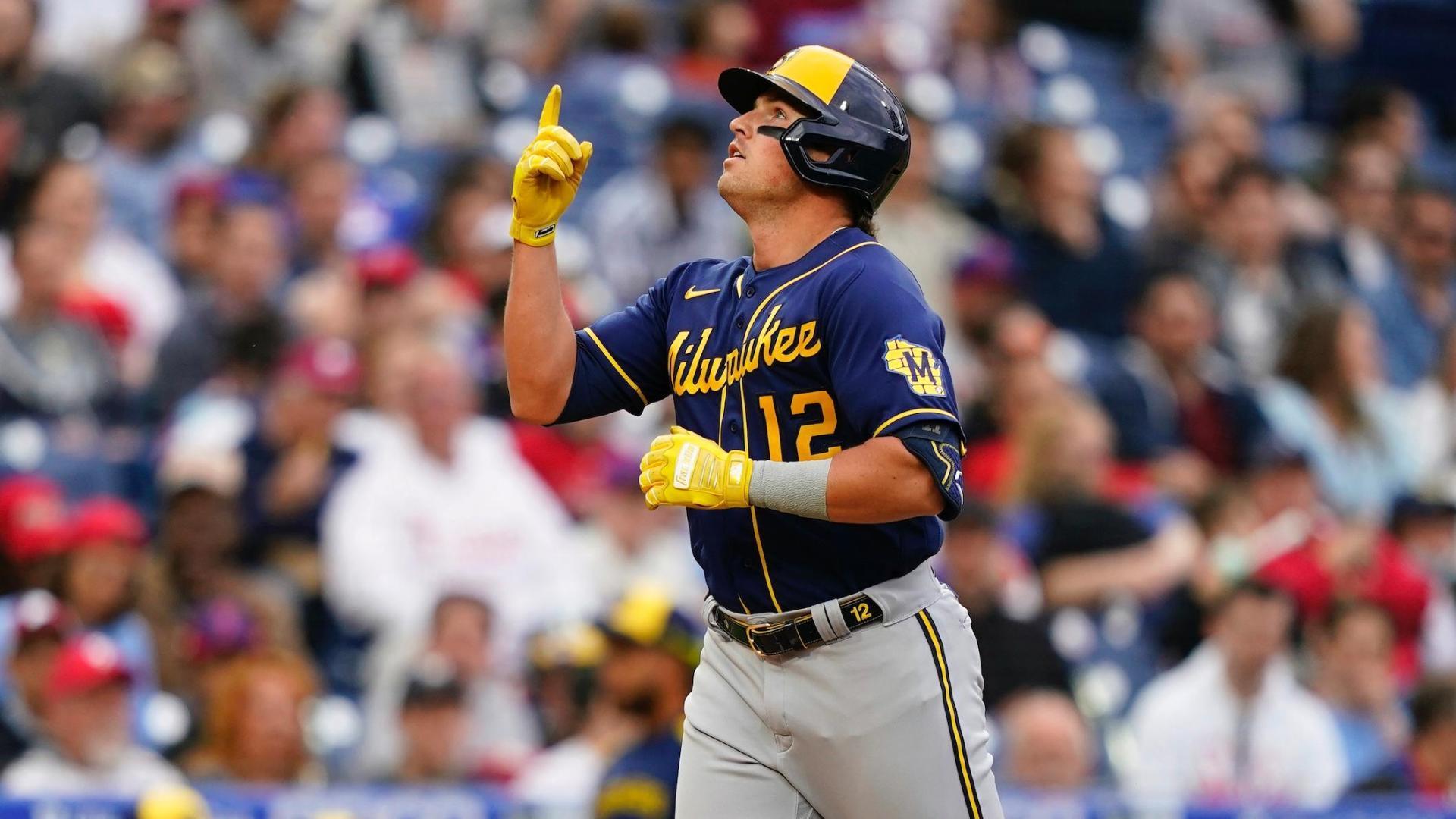Hunter Renfroe, Adrian Houser lead Brewers to win over Phillies
