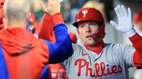 Hoskins, Segura Homer Early, Phillies Thump Mariners 9-0 in