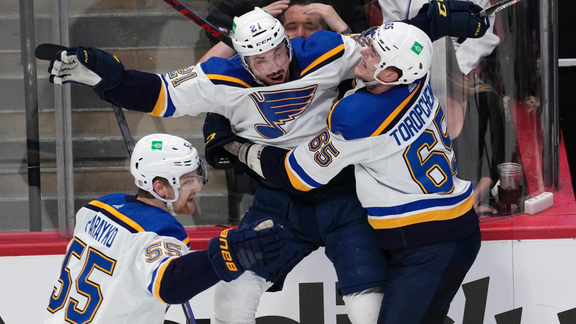 Thomas completes comeback as Blues rally from down 3-1, beat