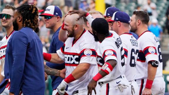 White Sox's Jake Burger is the GOAT for smashing home run vs. Cubs on  National Burger Day