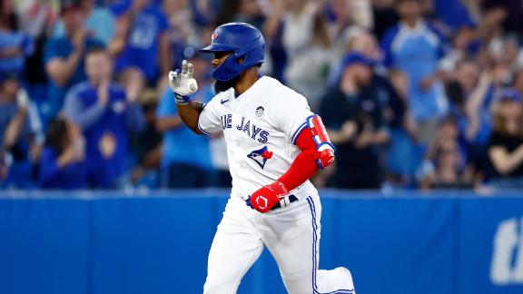 Guerrero homers as Blue Jays open second half with 7-2 win over