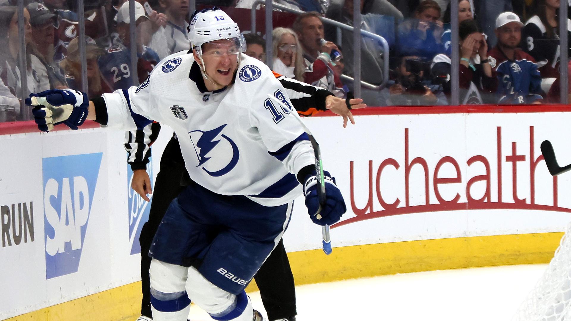 NHL - From Tampa Bay to the Garden State. 😈 #NHLFreeAgency Ondrej Palat  has signed a five-year deal with the New Jersey Devils!
