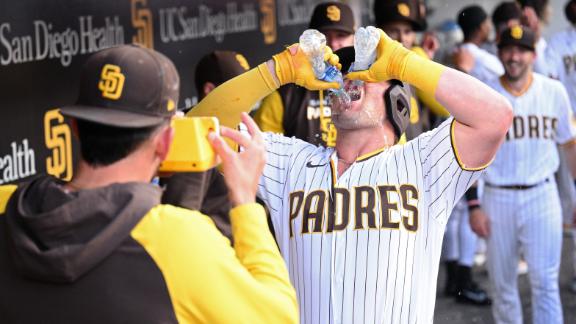 Luke Voit looks forward to hitting home runs as a Padre